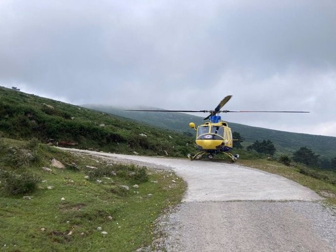 Rescatado en helicóptero un hombre de 85 años herido en la cabeza tras una caída en Ibio