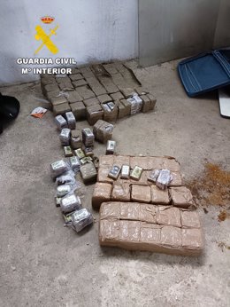 Droga intervenida por la Guardia Civil.