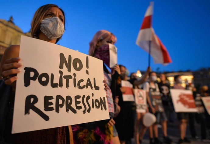 Archivo - Manifestación en Polonia contra el Gobierno bielorruso de Alexander Lukashenko.