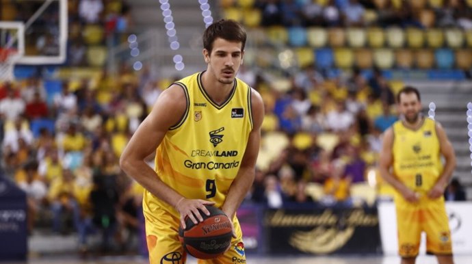 Nicolás Brussino con el Gran Canaria