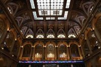 El Ibex 35 amanece con una subida del 0,12%, en 9.355 puntos, a la espera del BCE y la Fed