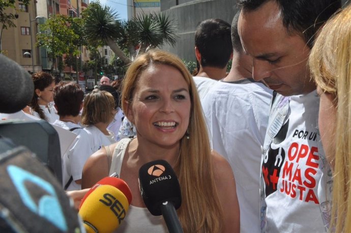 Archivo - Noemí Santana, candidata de Podemos, a la presidencia del Gobierno de Canarias. 