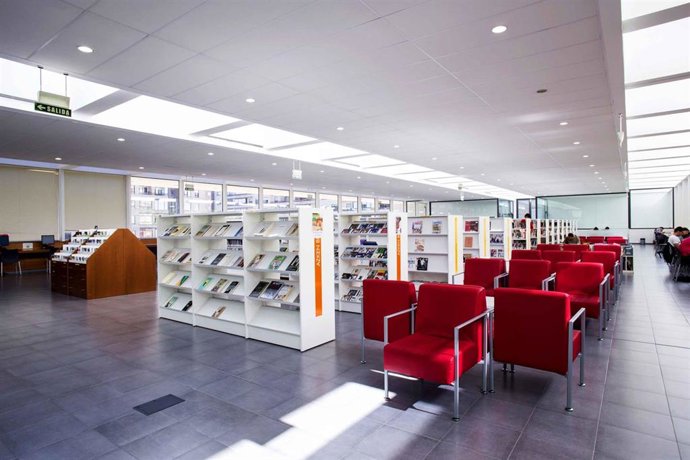 Archivo - Biblioteca de Iturrama.