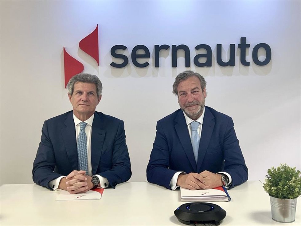 El presidente de Sernauto, Francisco J. Riberas, y el director general, José Portilla