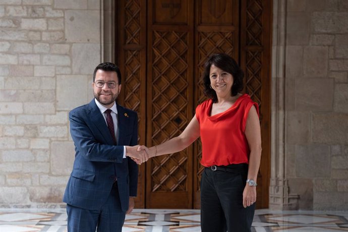 El president de la Generalitat, Pere Aragons, es reuneix amb la nova presidenta del Parlament, Anna Erra