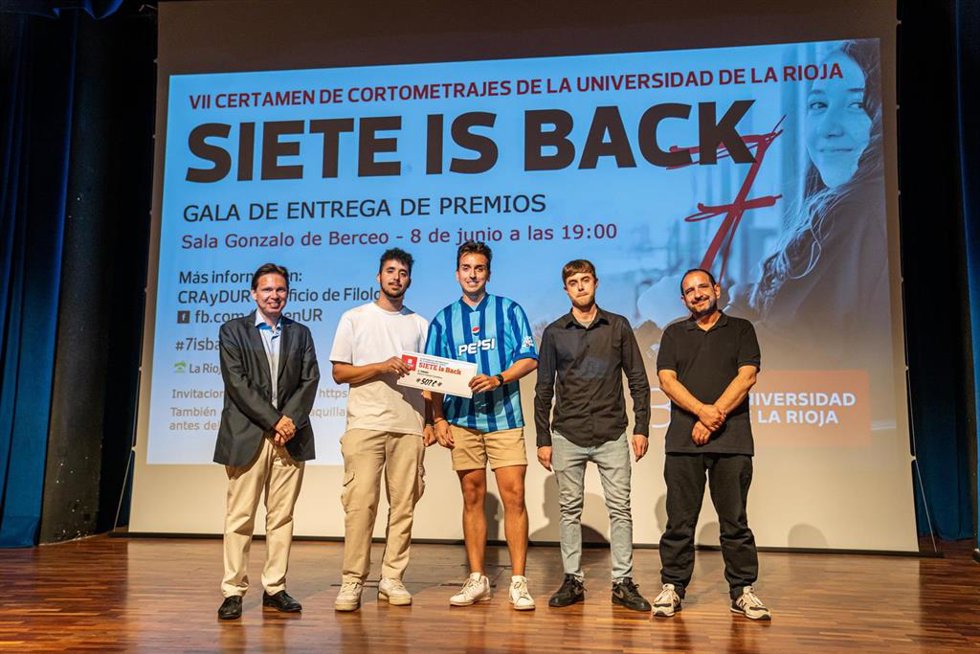 'Autobús A Barcelona', De Alberto Tejedor Y David Royo, Premiado En El VII Concurso De Cortometrajes De La UR