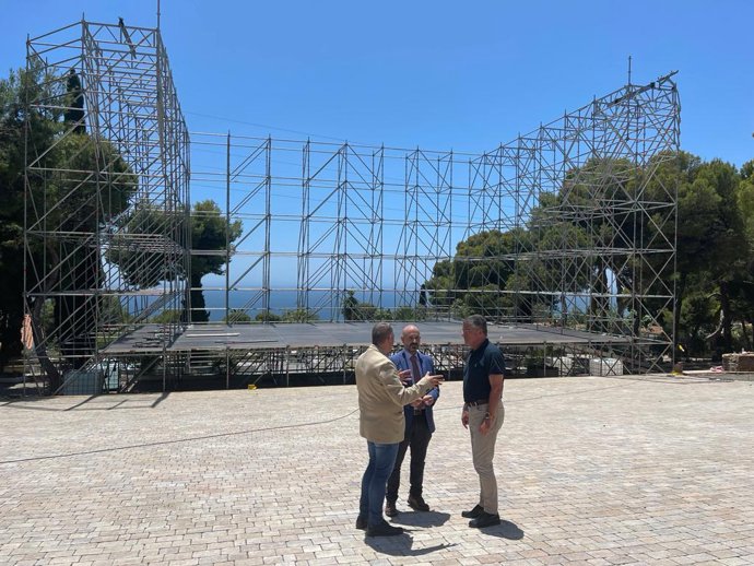 Responsables de la Fundación Cueva de Nerja.