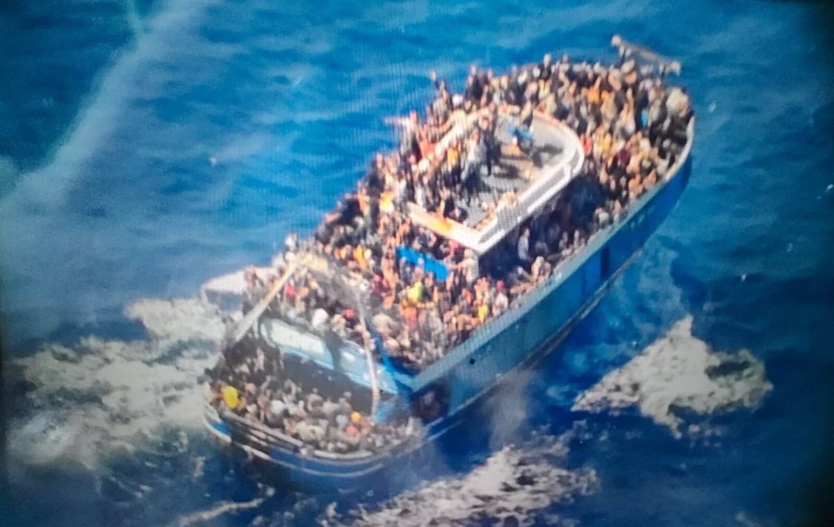 dentro de un barco que se hunde