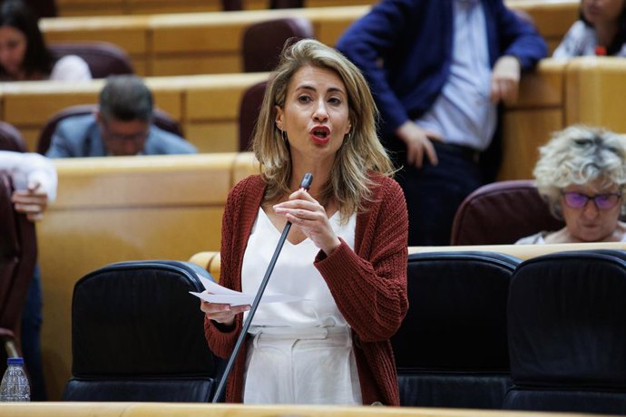 Archivo - La ministra de Transports, Mobilitat i Agenda Urbana, Raquel Sánchez