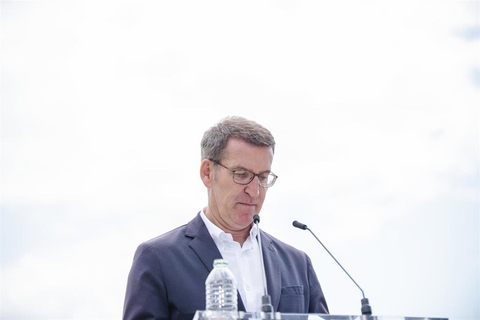 El presidente del PP, Alberto Núñez Feijóo, presenta a los cabezas de lista al Congreso de los Diputados con los que concurrirá el 23J, frente al Palacio Real de Aranjuez, a 13 de junio de 2023, en Aranjuez, Madrid (España). Durante el acto, Feijóo ha p