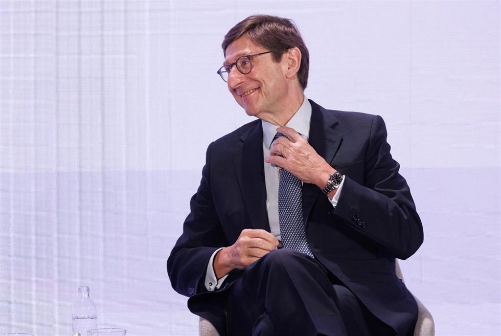 El presidente de CaixaBank, José Ignacio Goirigolzarri, interviene durante la segunda jornada de la celebración del 45 aniversario del diario económico Cinco Días, en el Teatro Real, a 13 de junio de 2023, en Madrid (España). La celebración se lleva
