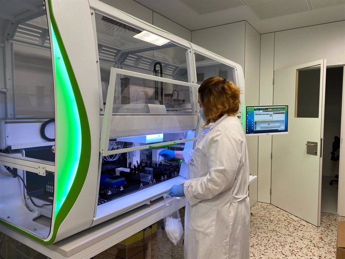El Hospital Trueta y el Hospital Santa Caterina ponen en funcionamiento el nuevo laboratorio de diagnóstico molecular que incorpora tecnología de secuenciación de última generación