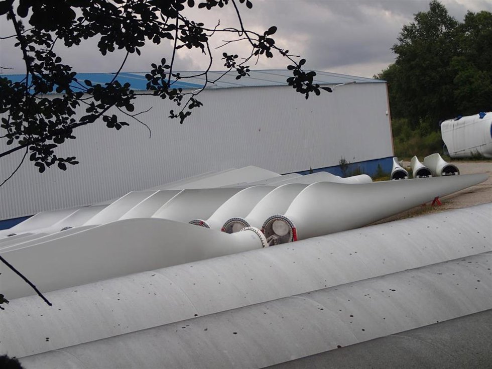 Archivo - Endesa y PreZero España construirán en Cubillos del Sil la primera planta de reciclaje de palas eólicas de la Península 