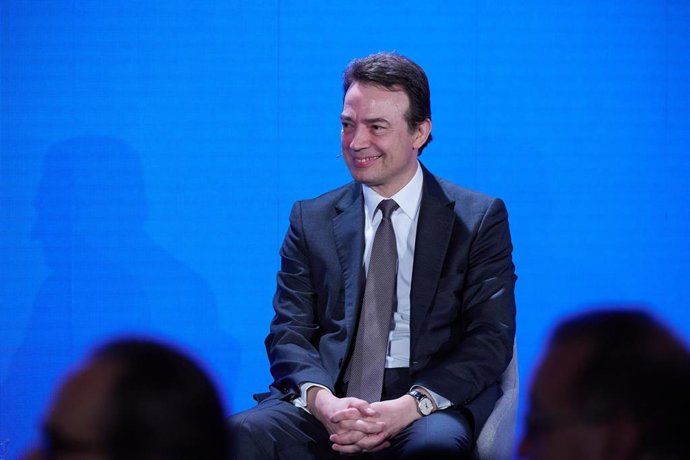 El CEO de Enagás, Arturo Gonzalo Aizpiri, durante la tercera jornada de la celebración del 45 aniversario del diario económico Cinco Días, en el Teatro Real, a 14 de junio de 2023, en Madrid (España). 