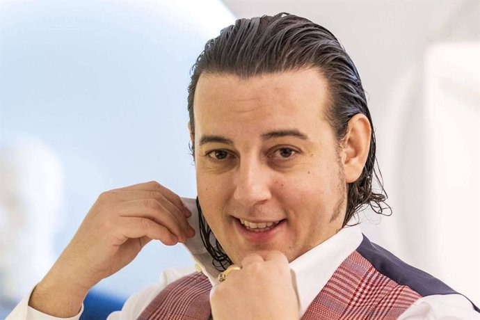 Fernando Ruano, más conocido como Kuky Fuego, se encarga de promocionar y colaborar con empresas y eventos a nivel nacional e internacional - Fernando Ruano