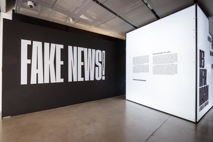 Exposición 'Fake News. La fábrica de mentiras' en Espacio Fundación Telefónica