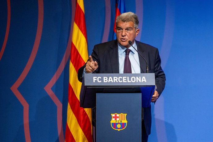 Archivo - Joan Laporta, President of FC Barcelona, attenda his press conference about Negreira Case at Spotify Camp Nou stadium on april 17, 2023, in Barcelona, Spain.