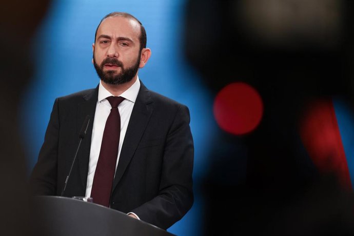 Archivo - El ministro de Exteriores de Armenia, Ararat Mirzoyan