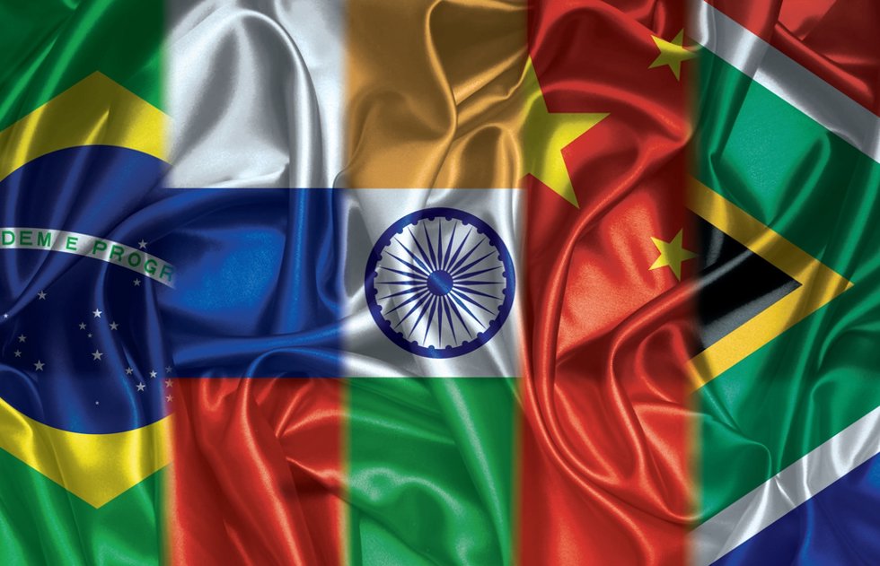 Banderas de los países miembros de los BRICS