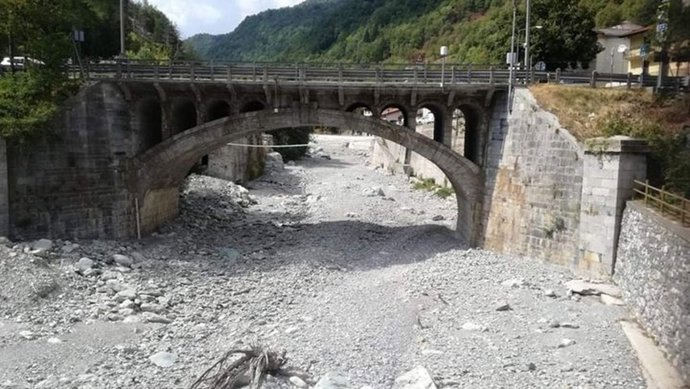 Imagen de un río temporal.