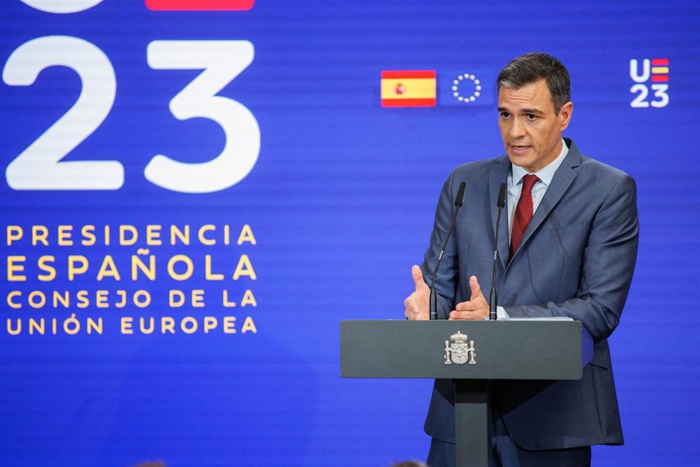 El presidente del Gobierno, Pedro Sánchez, presenta las prioridades de la Presidencia española del Consejo de la UE, en el Palacio de la Moncloa, a 15 de junio de 2023, en Madrid (España). Durante la presentación, Sánchez ha enumerado los cuatro grandes