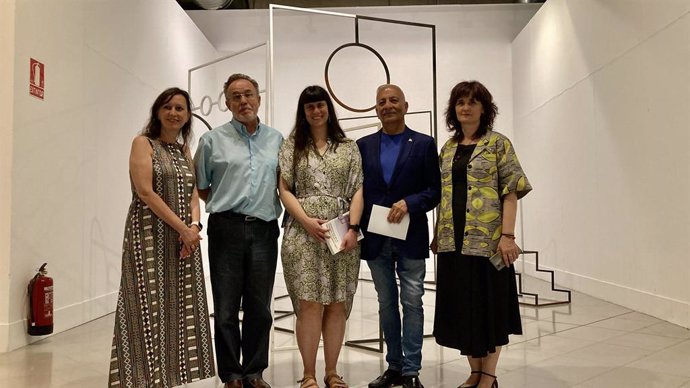 Inauguración en el Meiac de la instalación 'Oro alla Patria' de la artista peruana Andrea Canepa