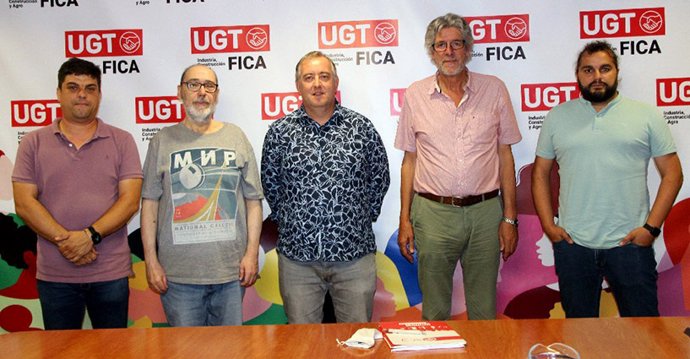 La Comisión Negociadora del IX Convenio Colectivo Estatal del Sector Corcho de UGT FICA.