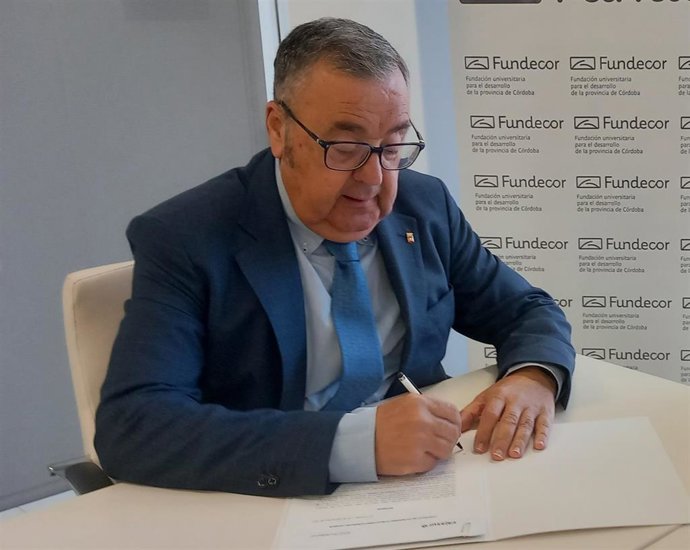 El vicerrector de Formación Continua, Empleabilidad y Emprendimiento de la UCO, Antonio Arenas, en una imagen de archivo.