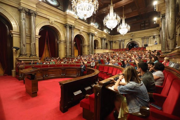 El pleno del Parlament a 15 de junio de 2023.