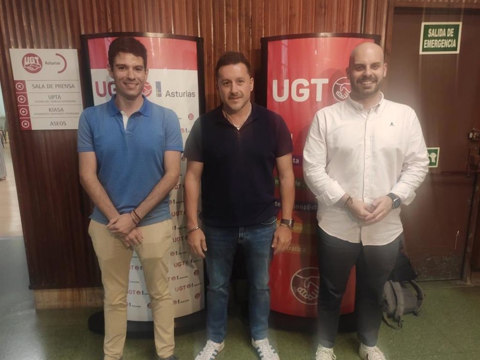 Jacobo de la Roza, Javier Fernández Lanero y Marcos Torre