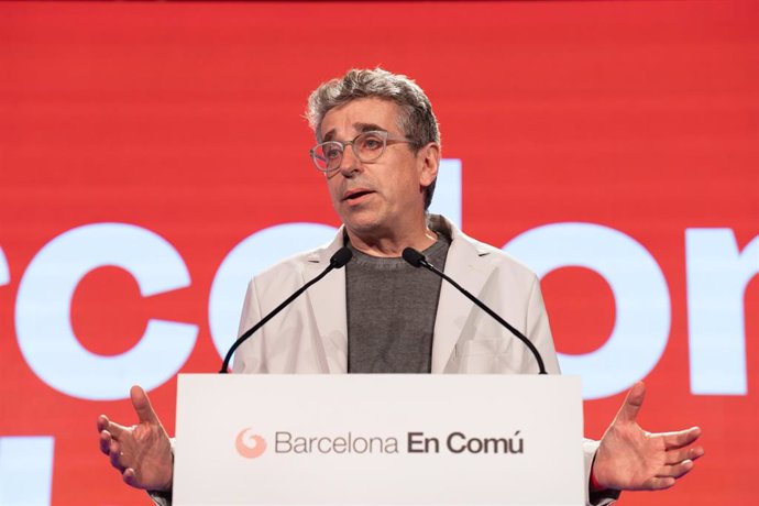 El número dos per Barcelona en Comú a l'Alcaldia de Barcelona, Jordi Martí Grau, intervé durant el seguiment de la jornada electoral a la seu de BComú, a 28 de maig de 2023, a Barcelona, Catalunya  (Espanya). Avui, 28M, se celebren eleccions munic