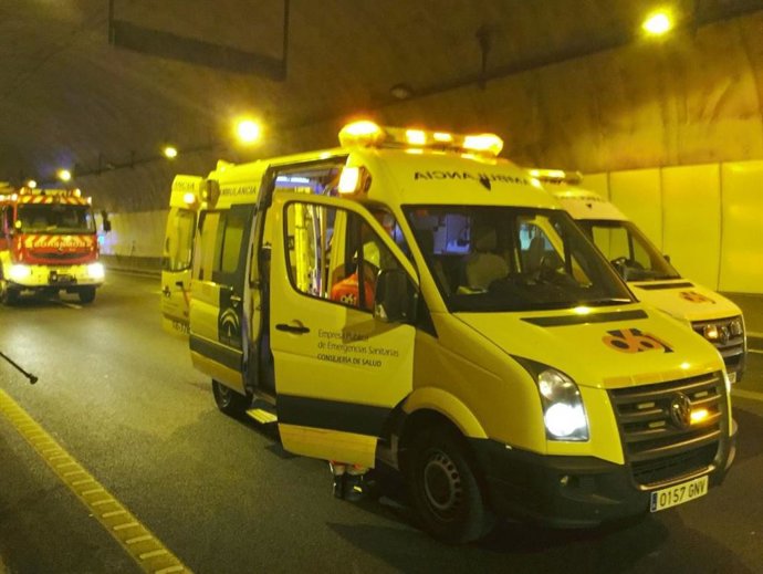 Archivo - Ambulancia del 061 en una imagen de archivo