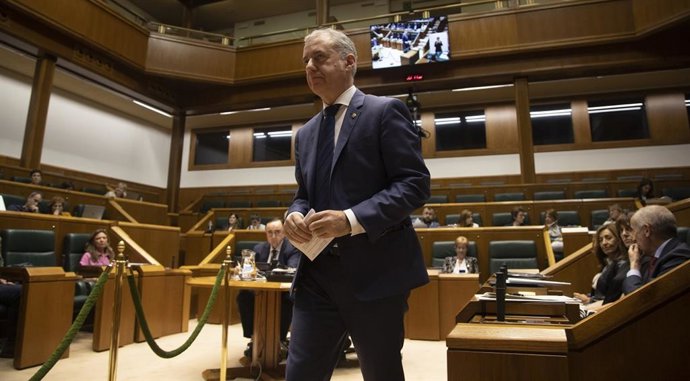 El lehendakari subraya que cada asesinato machista "es un nuevo fracaso de la sociedad" 