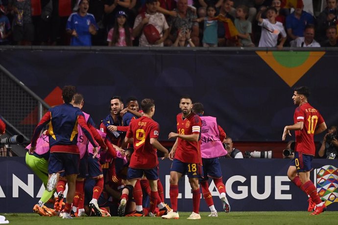 Jugadores de España en la victoria ante Italia en la Final Four de la Copa de Naciones