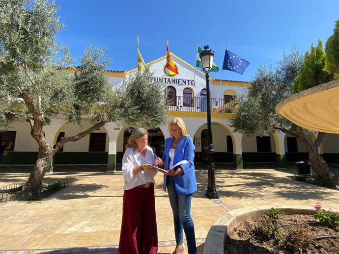 Isabel Madera y Lola Romero