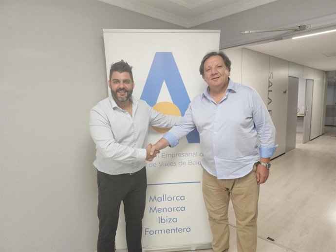 El nuevo presidente de la Asociación Empresarial de Agencias de Viajes (Aviba), Pedro Fiol, tras su elección.