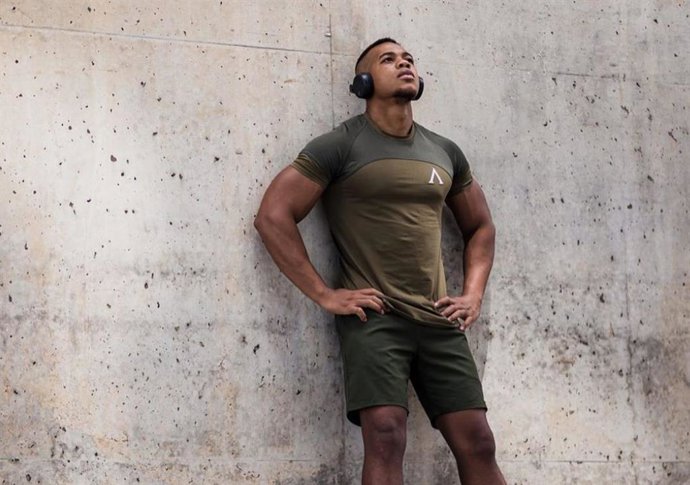 AGONGYM es una marca especializada en indumentaria deportiva conocida por crear prendas funcionales y adaptadas a las tendencias actuales - AGONGYM SPORTSWEAR SL    