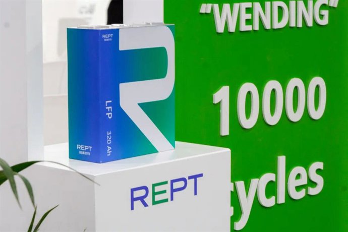 REPT BATTERO's new product 320Ah Battery of Wending technology.