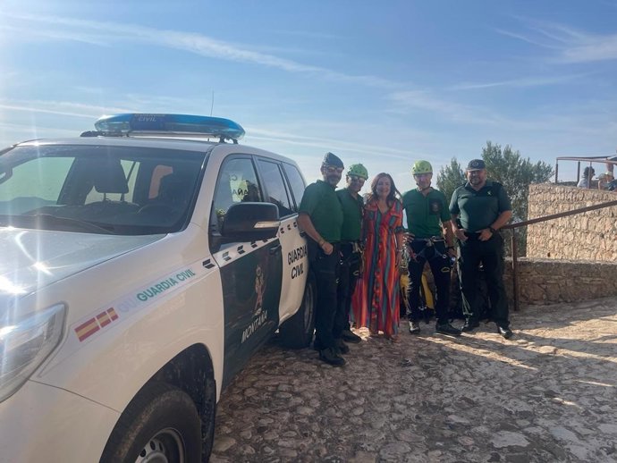 Madueño destaca el dispositivo de seguridad del Festival Internacional del Aire El Yelmo
