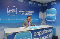 Juan Cobo da al PP la Alcaldía de Santa Fe (Granada) relevando a la alcaldesa socialista con el apoyo de Vox