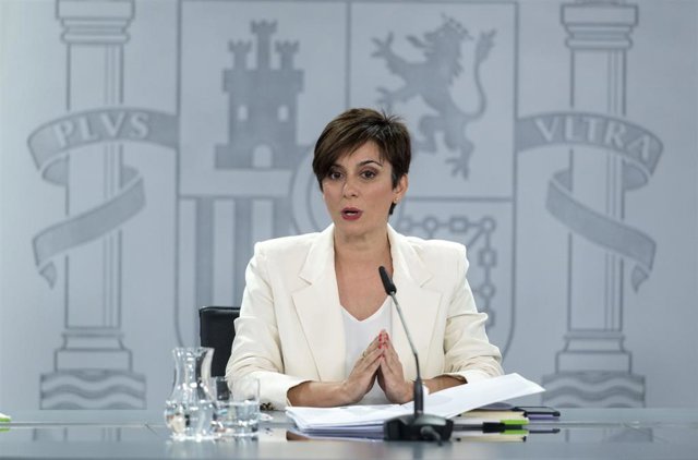 La ministra Portavoz, Isabel Rodríguez, durante una rueda de prensa posterior al Consejo de Ministros, en el Palacio de La Moncloa, a 13 de junio de 2023, en Madrid