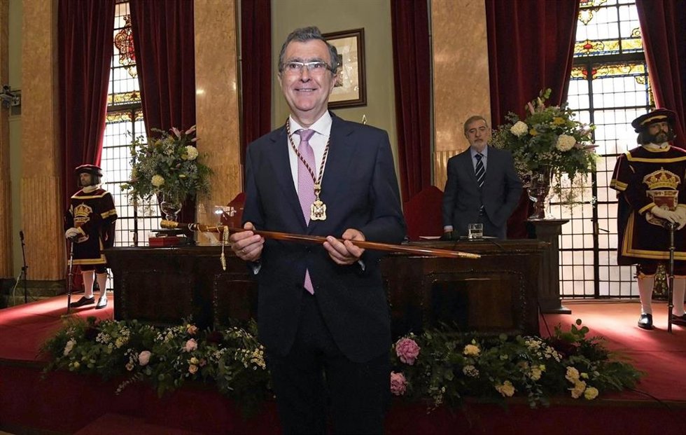 José Ballesta vuelve a recuperar la alcaldía de Murcia