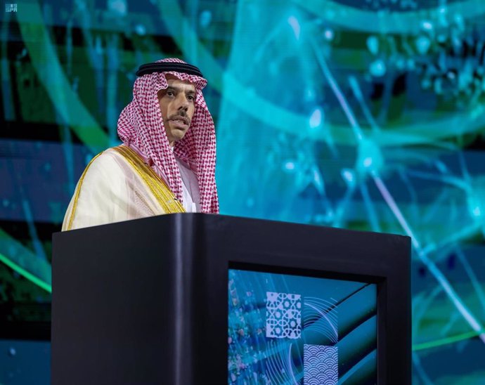 El ministro de Exteriores saudí, Faisal bin Farhan 