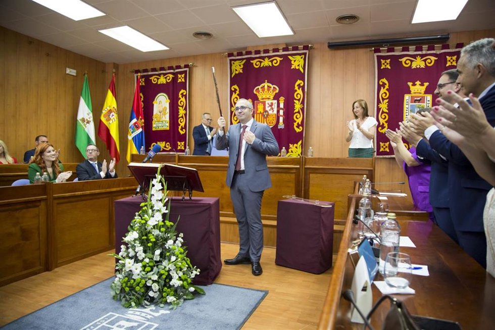 Juan Manuel Valle (IP-IU) alcanza su cuarto mandato en Los Palacios y revalida la mayoría absoluta