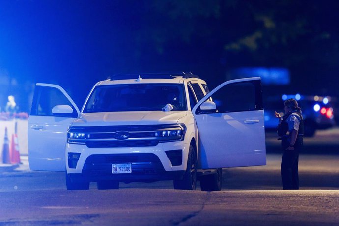 June 1, 2023: Police work the scene where an off-duty officer was shot on the 2200 block of West Maypole Avenue on May 31, 2023, in Chicago.