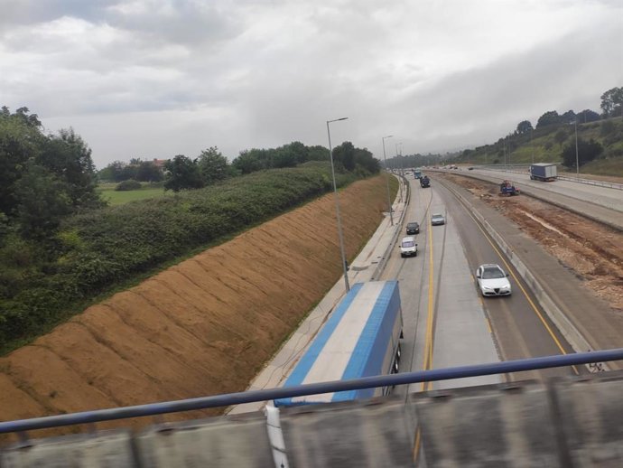 Zona de obras del tercer carril en la 'Y'