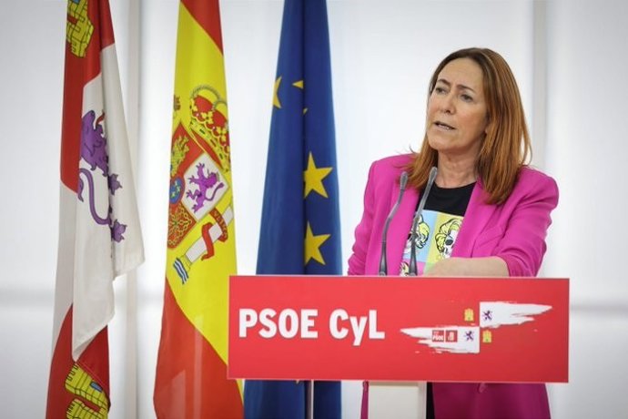 Rosa Rubio analiza en rueda de prensa la decisión de la Junta de no celebrar el debate sobre política general en junio