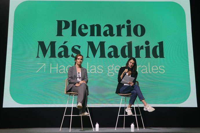 Mónica García y Rita Maestre en el Espacio Rastro Madrid, a 7 de junio de 2023, en Madrid (España). Más Madrid celebra hoy un Plenario con toda su militancia para abordar colectivamente cómo presentarse a las elecciones generales del próximo 23 de jul