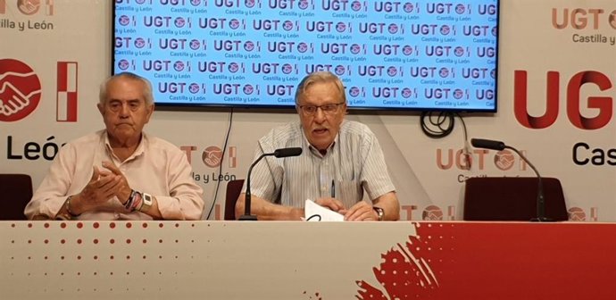 Miembros de la Unión de Jubilados y Pensionistas de UGT Castilla y León durante una rueda de prensa celebrada este lunes, 19 de junio, en la sede del sindicato