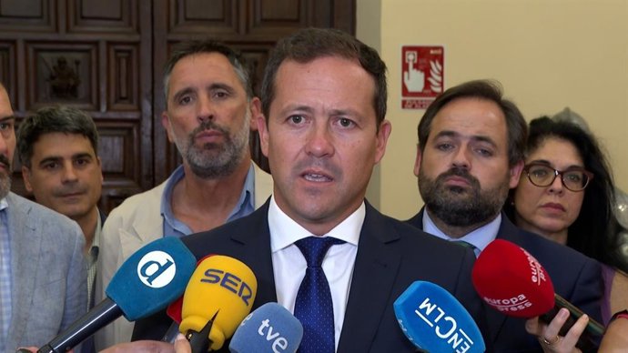 El presidente del PP de Toledo y también alcalde de la capital, Carlos Velázquez.